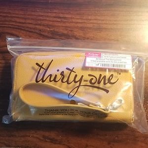 Thirty one wallet, All About the Benjamins, yellow